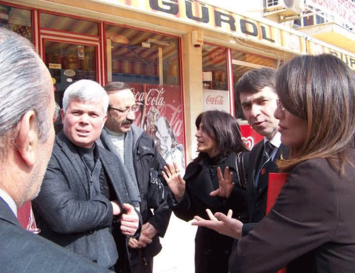 13 CHP İzmir